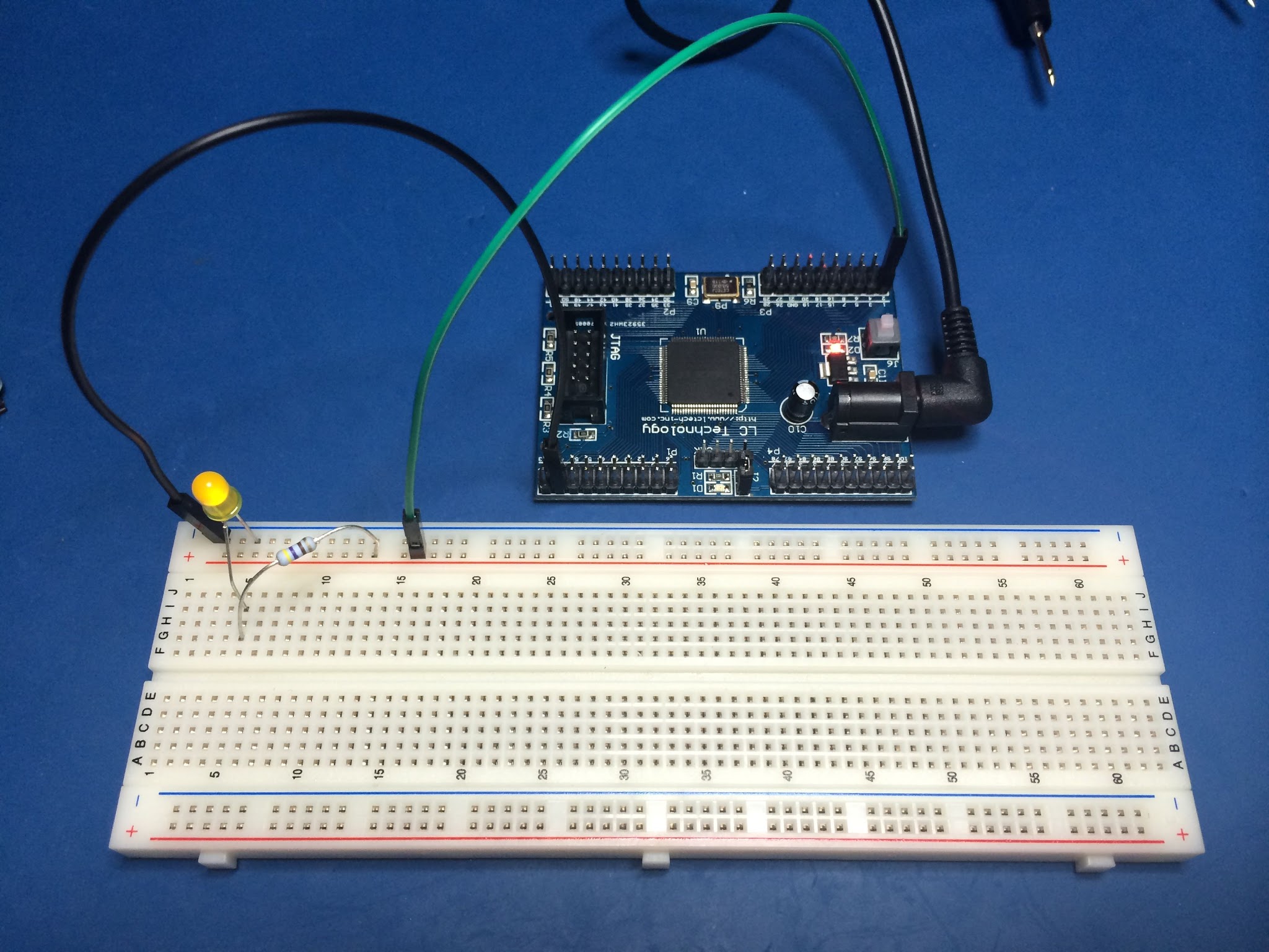 Getting started with CPLDs 4
